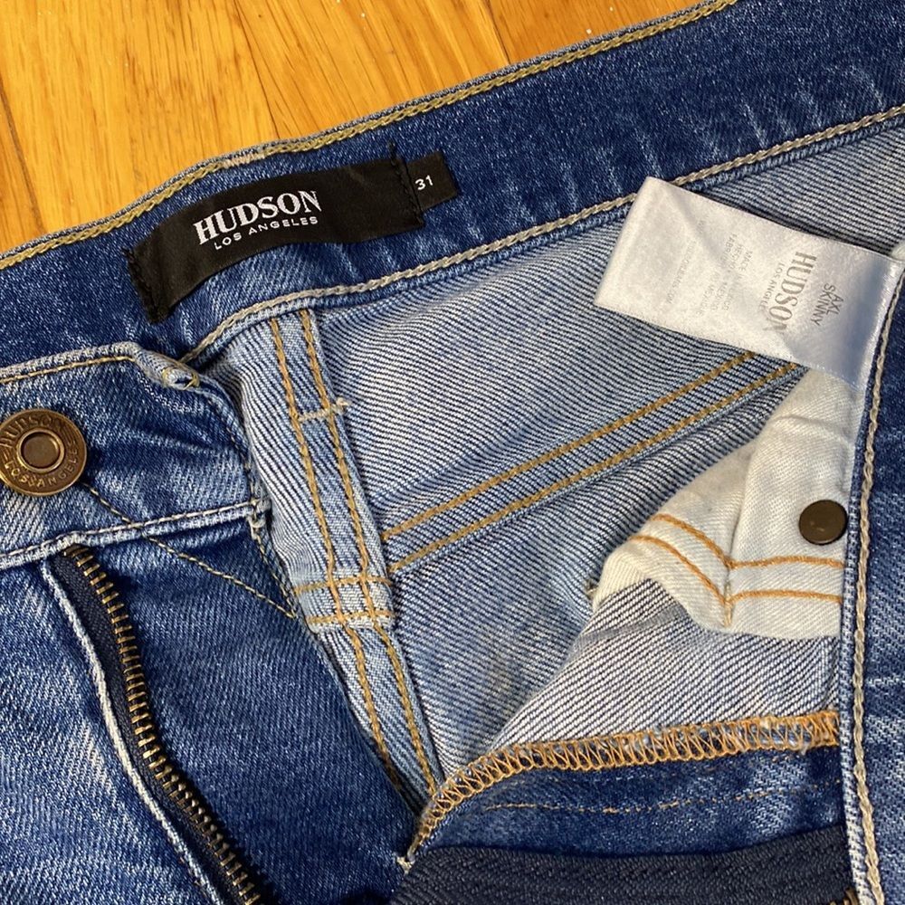 Hudson Axel Skinny Jeans - 31x33 - Picture 2 of 4